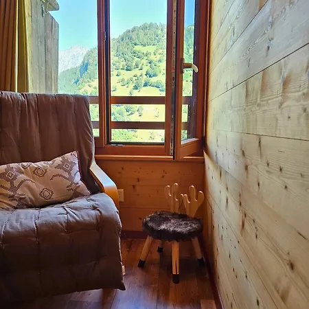 Chalet Tiny House La Grange